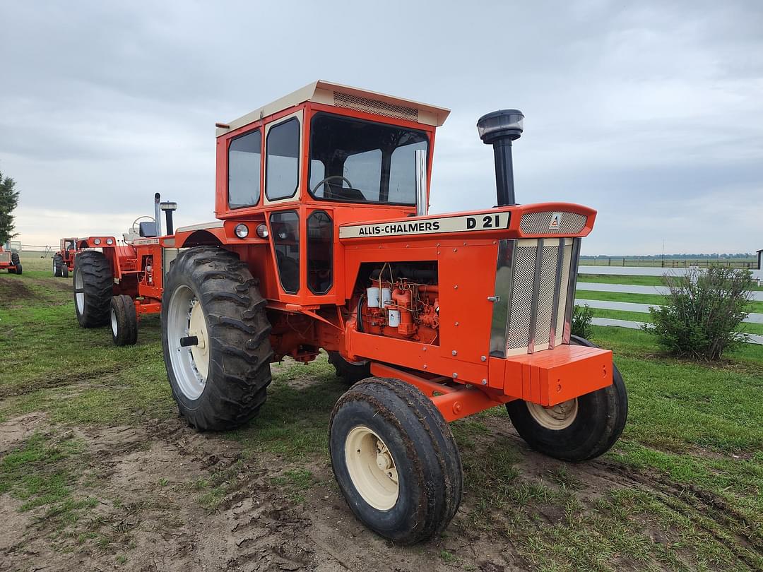 Image of Allis Chalmers D21 Primary image