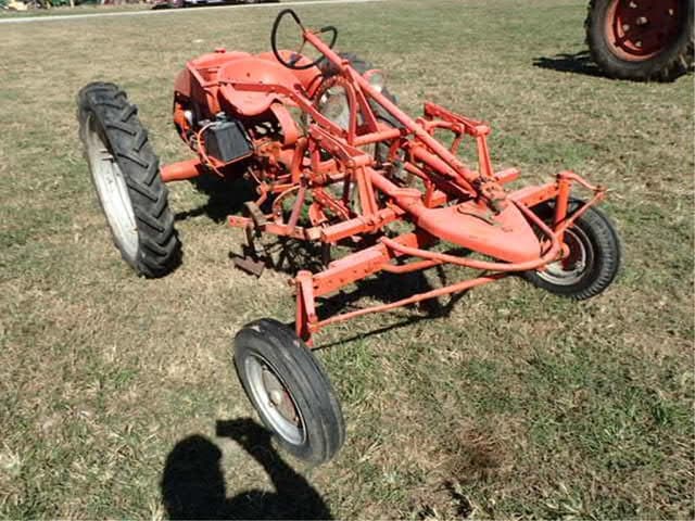 Image of Allis Chalmers G equipment image 2