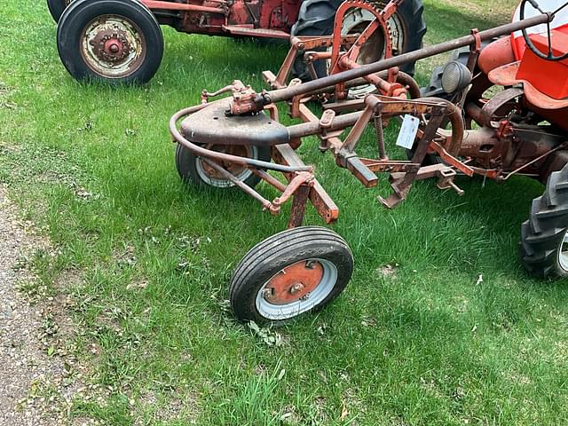Image of Allis Chalmers G equipment image 2