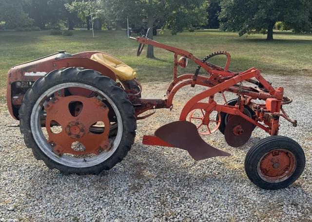 Image of Allis Chalmers G equipment image 4