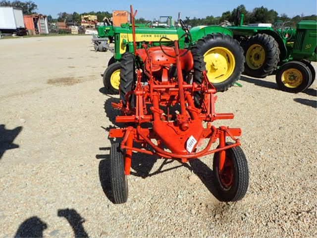 Image of Allis Chalmers G equipment image 1