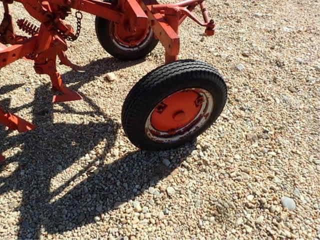 Image of Allis Chalmers G equipment image 4