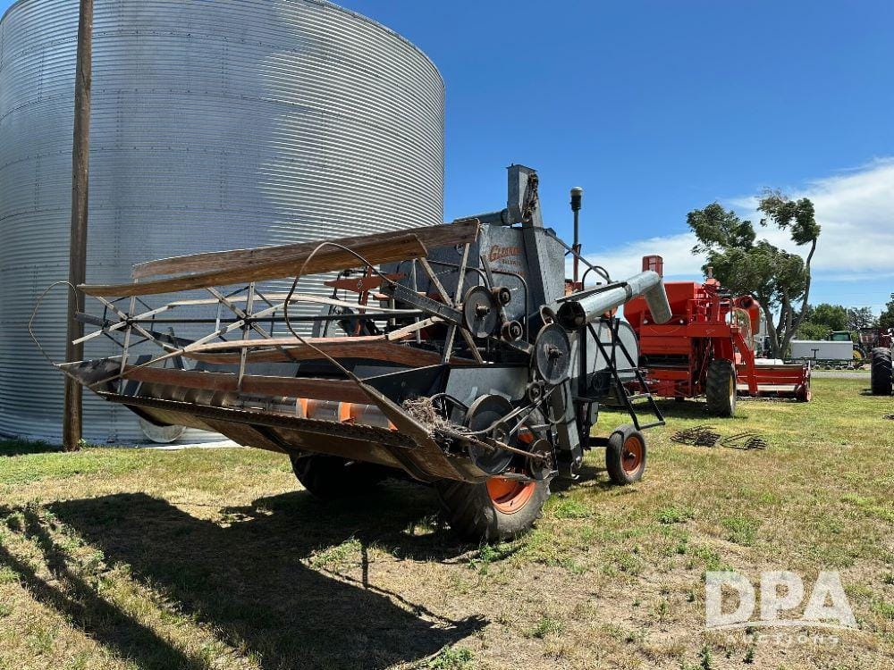 Main image Gleaner Allis-Chalmers A