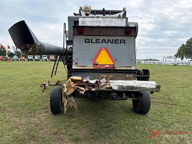 Image of Allis Chalmers F2 Gleaner equipment image 3