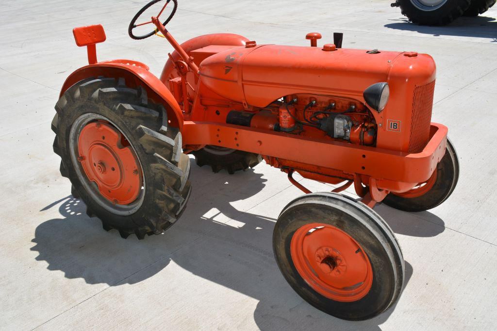 Main image Allis Chalmers IB