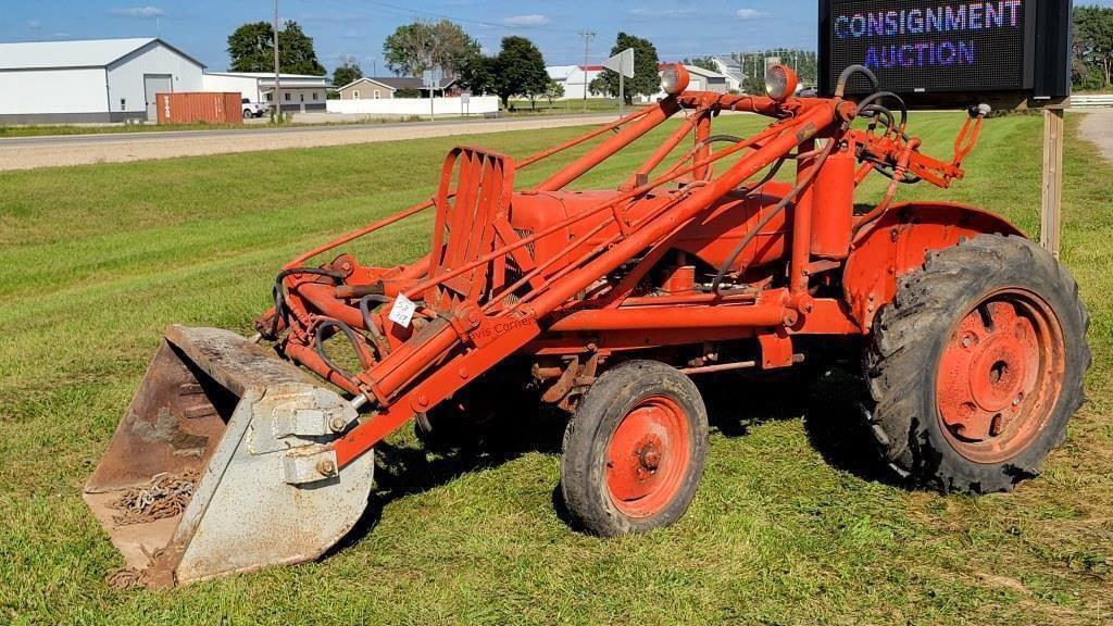 Image of Allis Chalmers IB Primary image