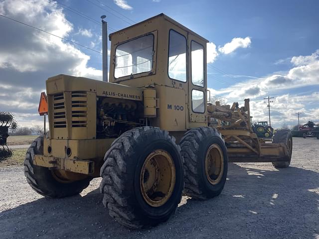 Image of Allis Chalmers M100 equipment image 4