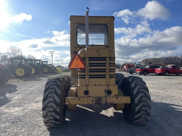 Image of Allis Chalmers M100 equipment image 3