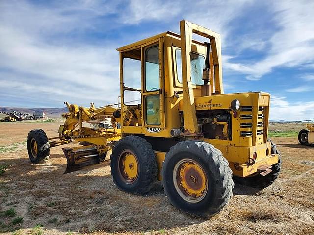 Image of Allis Chalmers M100 equipment image 4