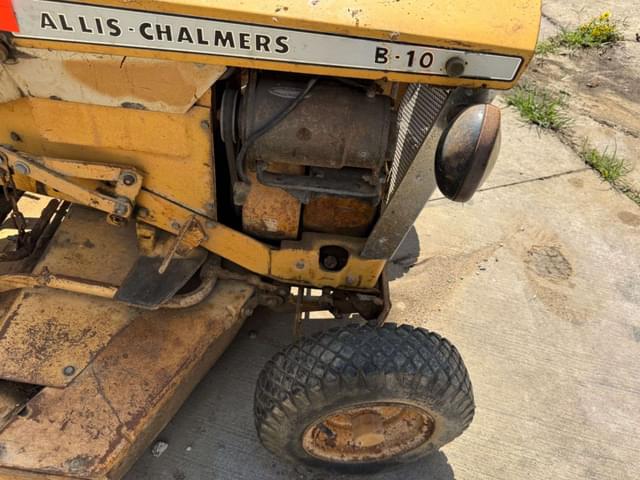 Image of Allis Chalmers B-10 equipment image 1