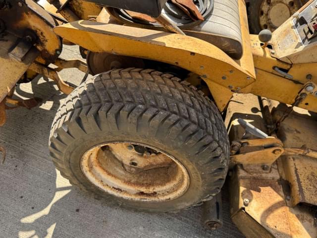 Image of Allis Chalmers B-10 equipment image 4