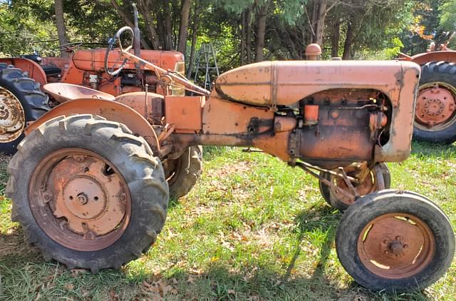 Image of Allis Chalmers B equipment image 4