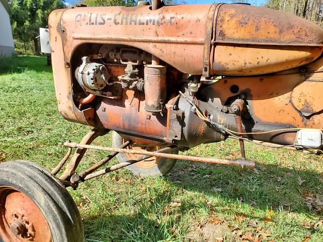 Image of Allis Chalmers B equipment image 1