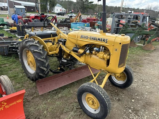 Image of Allis Chalmers B equipment image 1