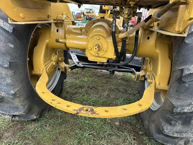 Image of Allis Chalmers B equipment image 3