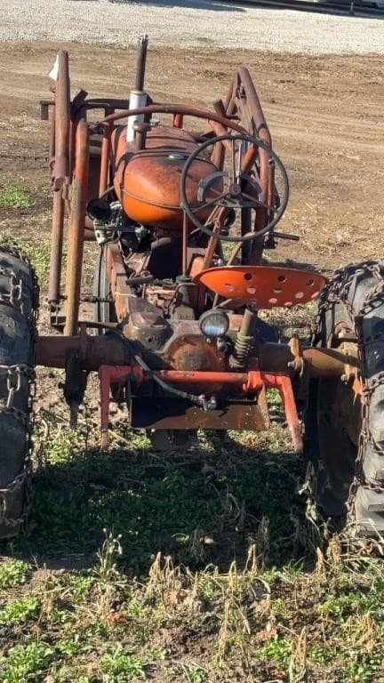 Image of Allis Chalmers D17 equipment image 1