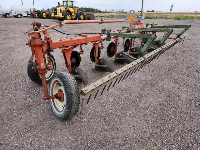 Image of Allis Chalmers 2000 equipment image 1