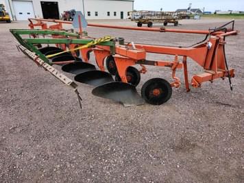 Main image Allis Chalmers 2000