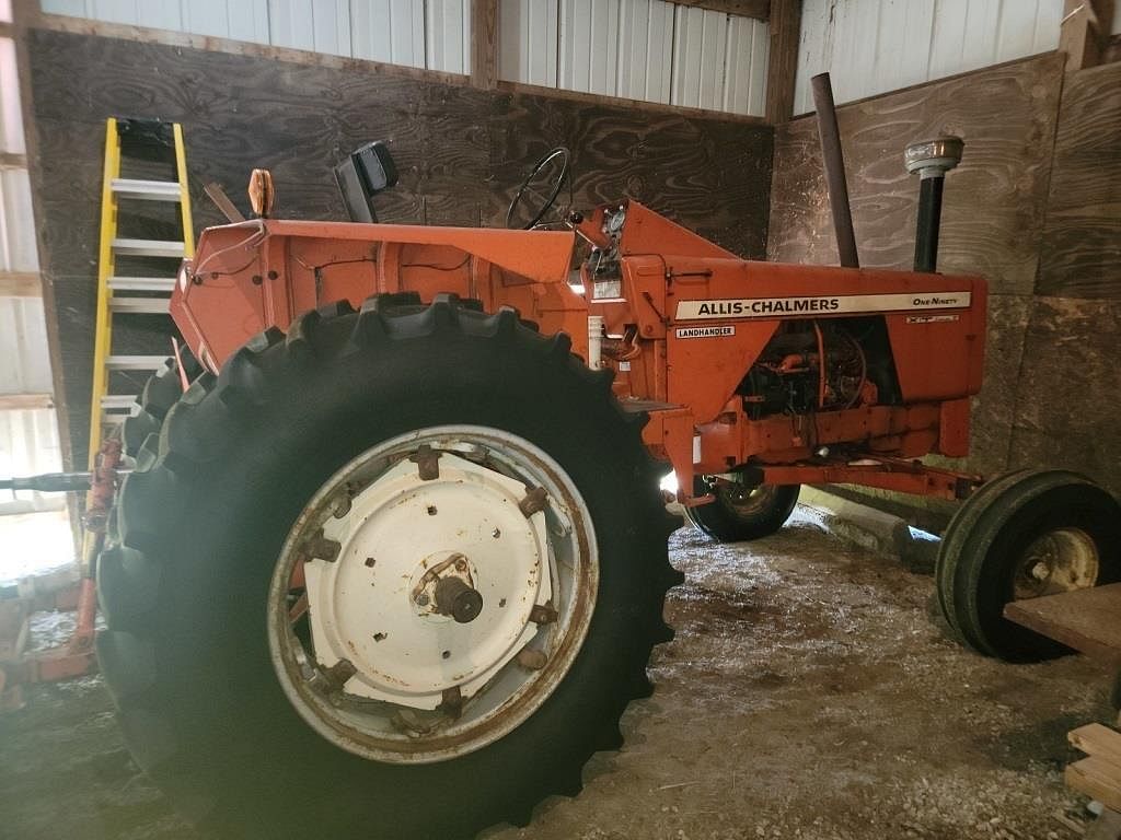 SOLD - Allis Chalmers 190XT Tractors 100 To 174 HP | Tractor Zoom