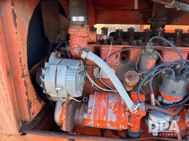 Image of Allis Chalmers 190 equipment image 4