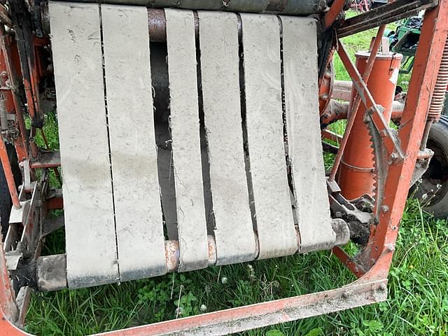 Image of Allis Chalmers Roto Baler equipment image 4