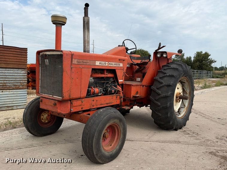 Allis Chalmers 220 Equipment Image0