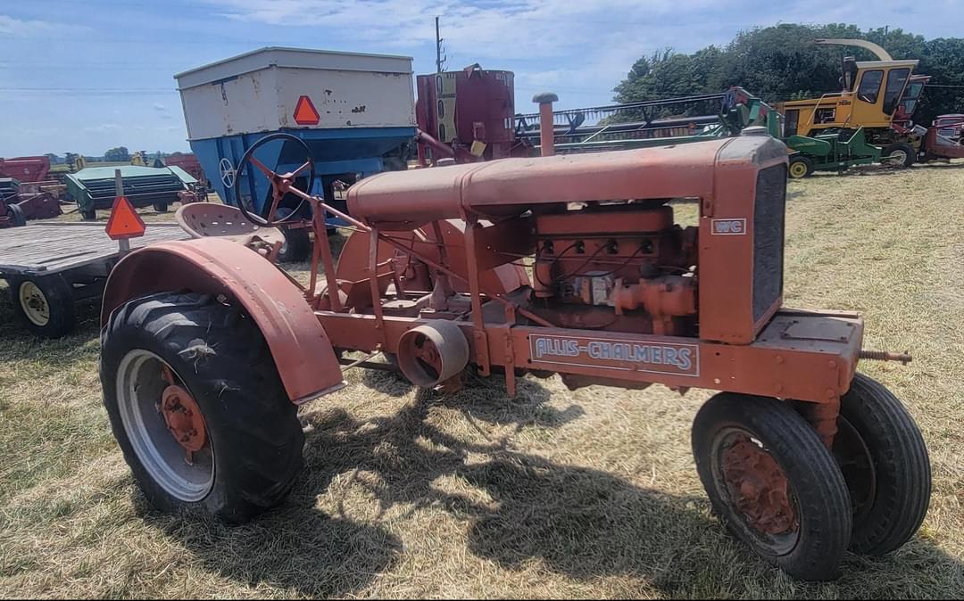 Image of Allis Chalmers WC Image 1