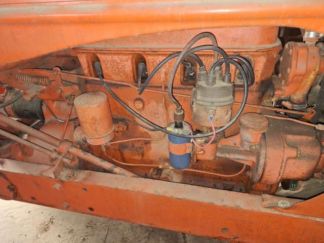 Image of Allis Chalmers WC equipment image 3