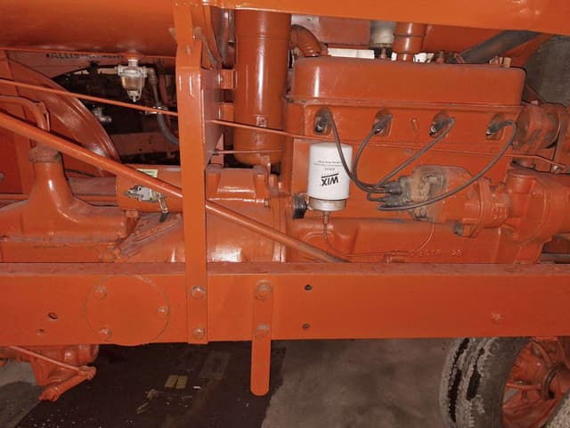 Image of Allis Chalmers WC equipment image 2