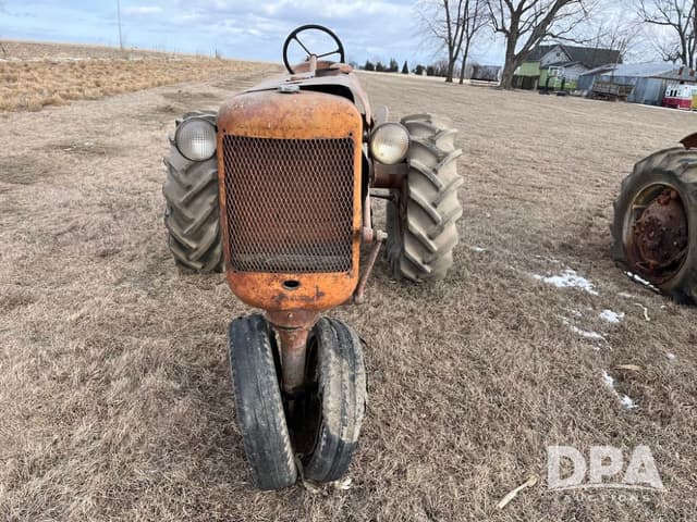 Image of Allis Chalmers WD45 equipment image 1
