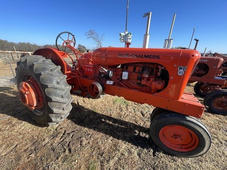 Allis Chalmers WD45 Equipment Image0