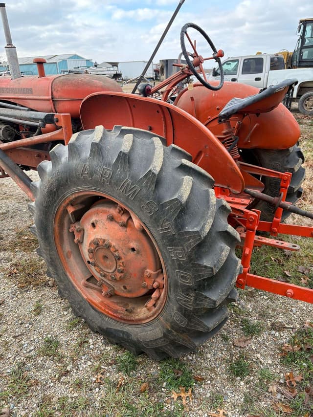 Image of Allis Chalmers WD45 equipment image 2