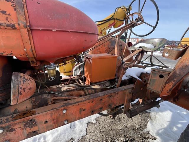 Image of Allis Chalmers WD45 equipment image 3