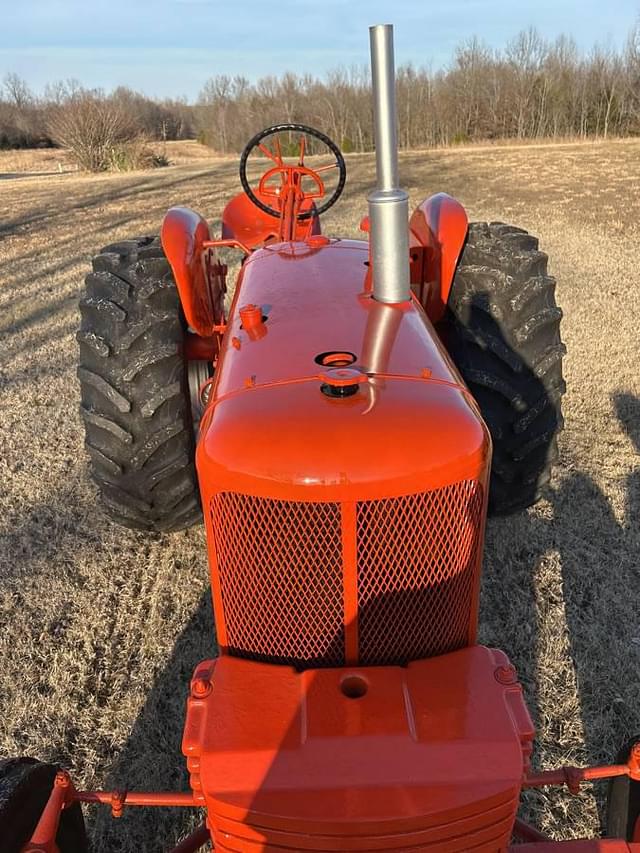 Image of Allis Chalmers WD45 equipment image 3