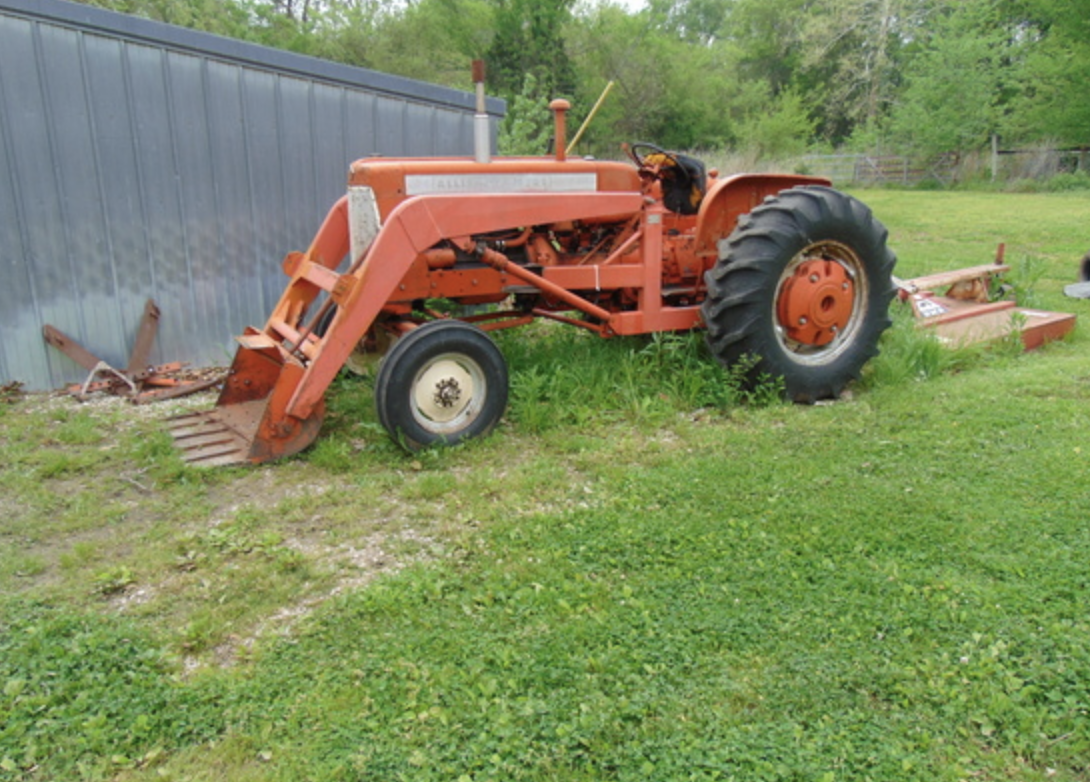 SOLD Allis Chalmers D17 Tractors 40 to 99 HP Tractor Zoom