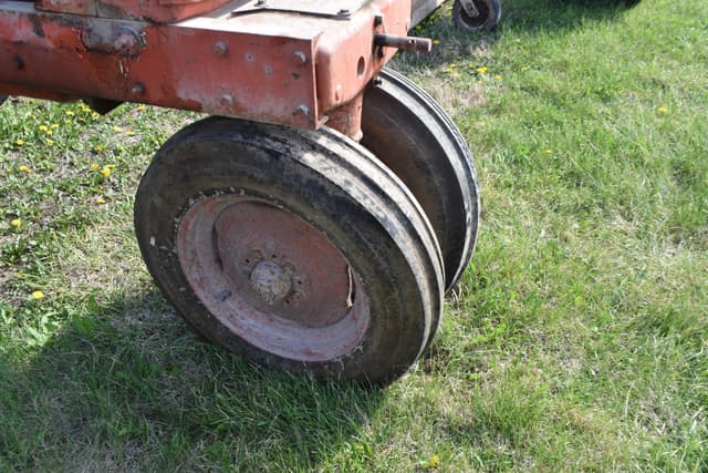 Image of Allis Chalmers WD45 equipment image 4