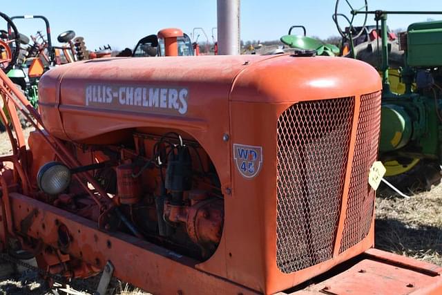 Image of Allis Chalmers WD45 equipment image 4