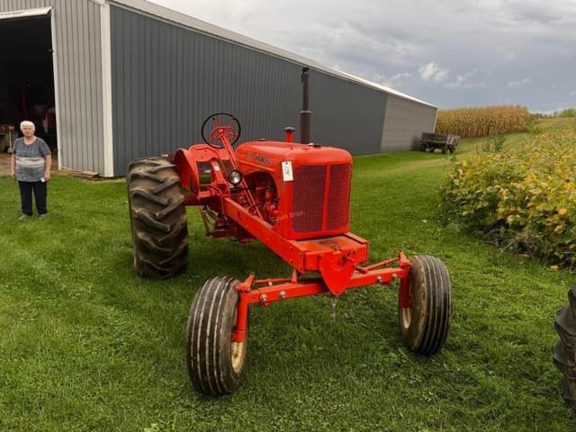 Image of Allis Chalmers WD45 equipment image 3