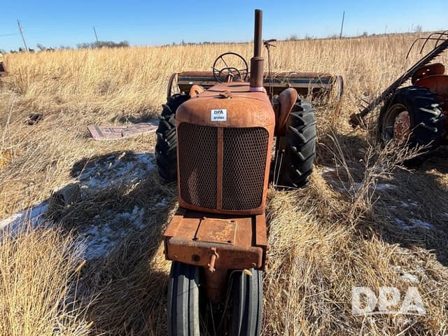 Image of Allis Chalmers WD45 equipment image 1