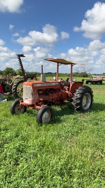 Image of Allis Chalmers D15 equipment image 3