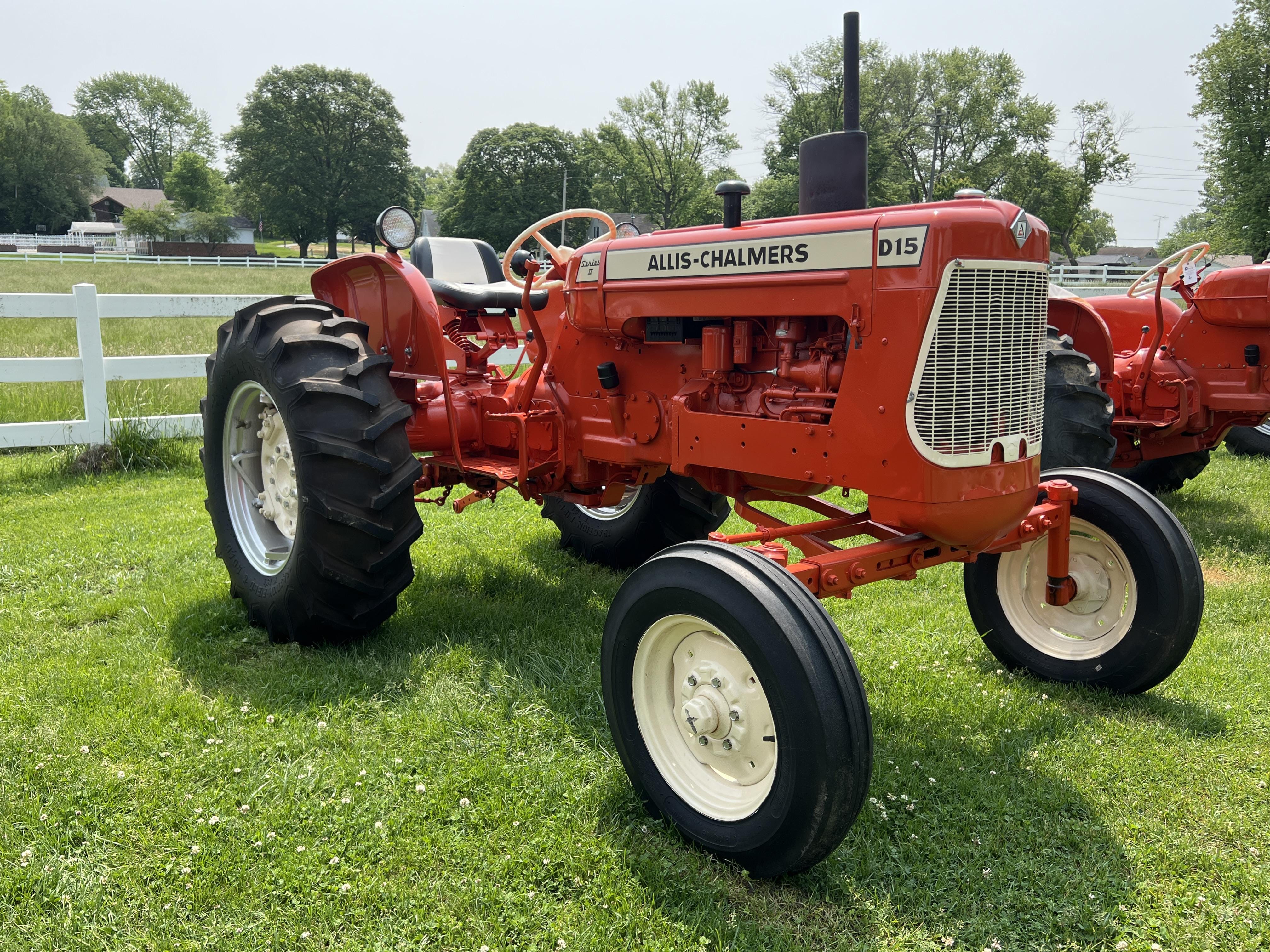 Main image Allis Chalmers D15