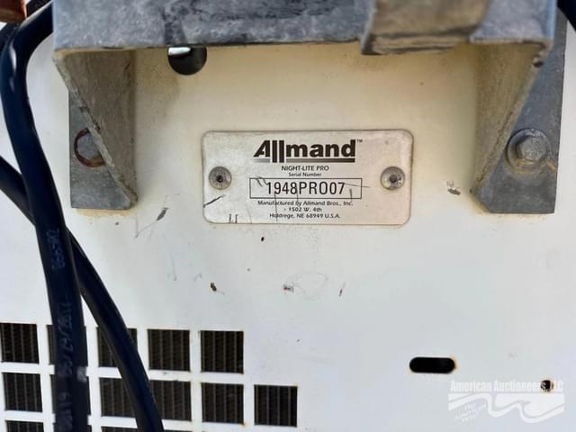 Image of Allmand NIght Lite Pro equipment image 4