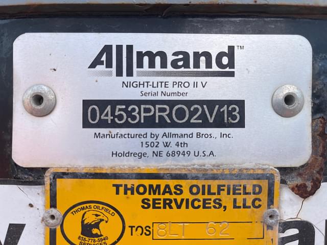 Image of Allmand Night Lite Pro II equipment image 2