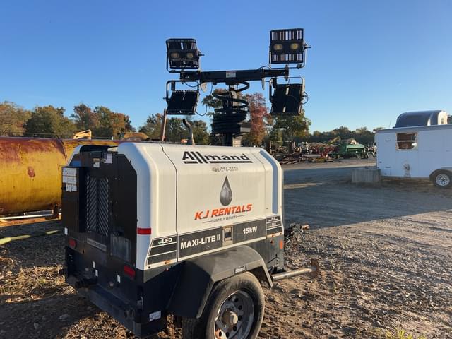 Image of Allmand Maxi-Lite equipment image 3