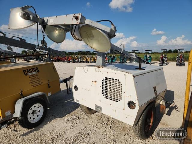Image of Allmand Maxi-Lite ML8 equipment image 2