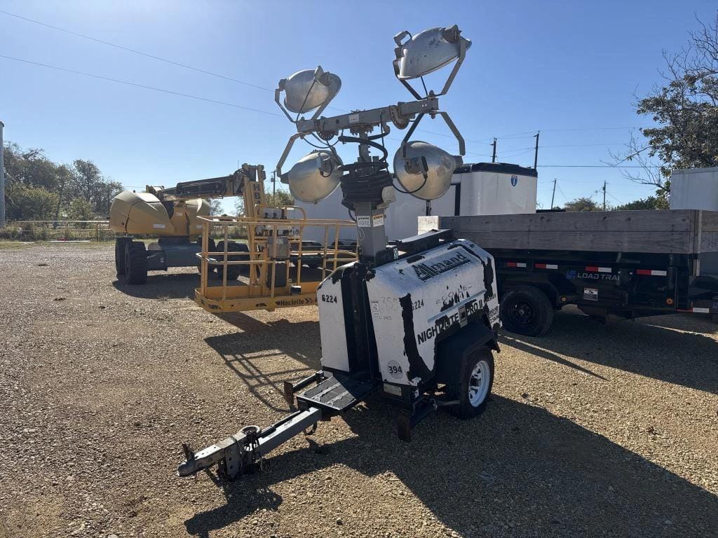 Allmand Night Lite Pro II V Series Equipment Image0