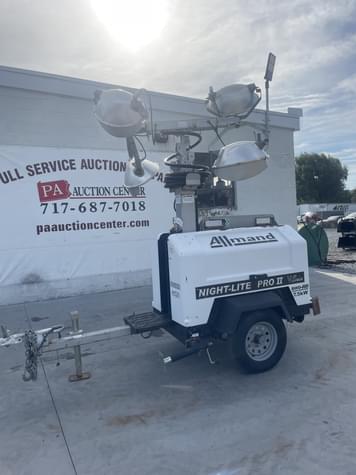 Main image Allmand Night Lite Pro II