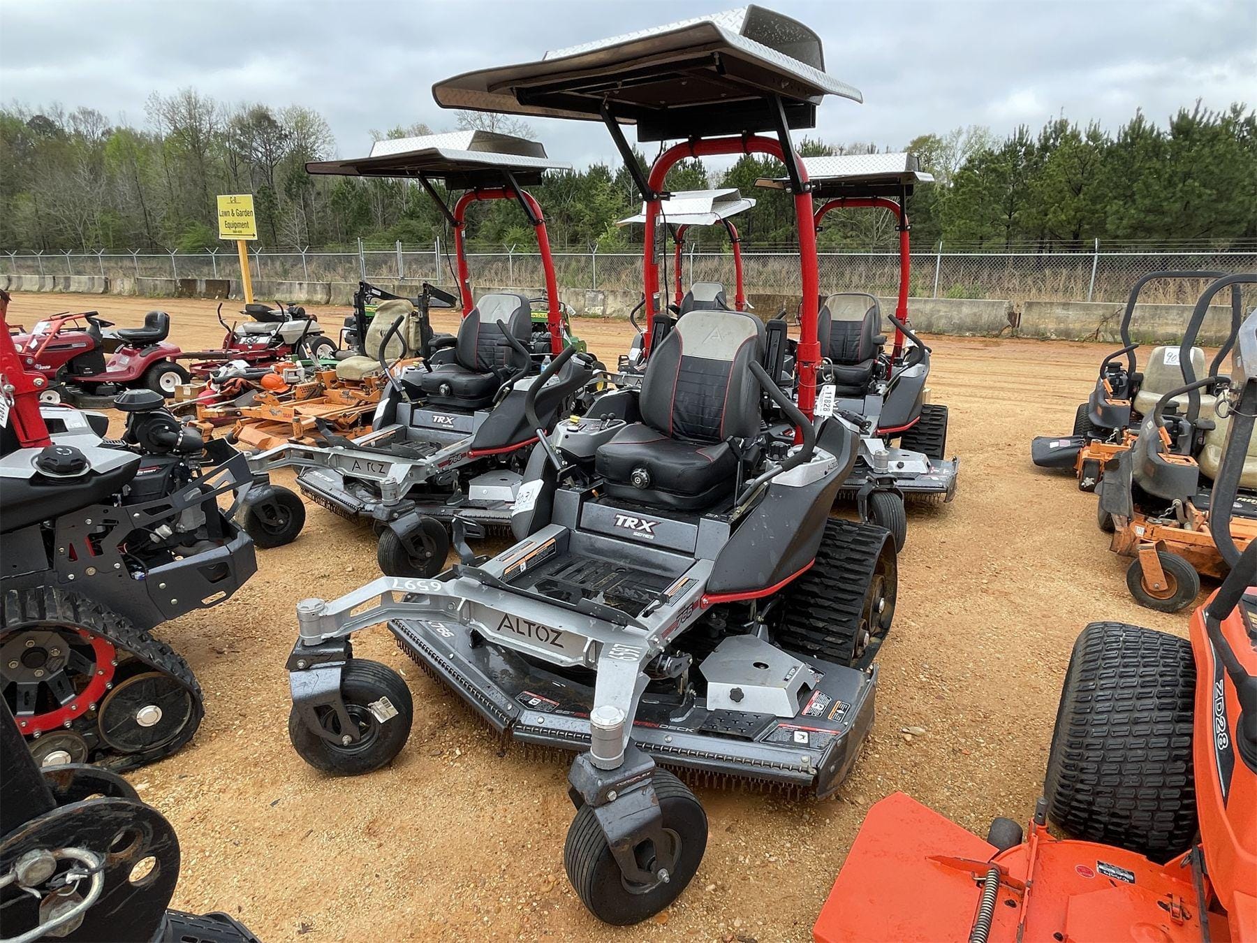 SOLD - Altoz TRX 766 Lot No. 52117259 Other Equipment with 461 Hrs