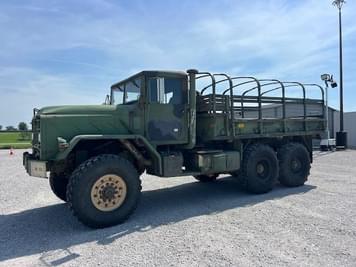 Main image AM General M923