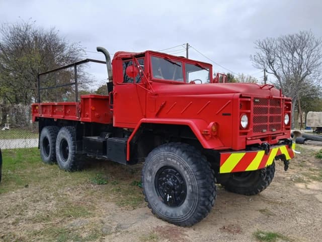 Image of AM General M923 equipment image 1